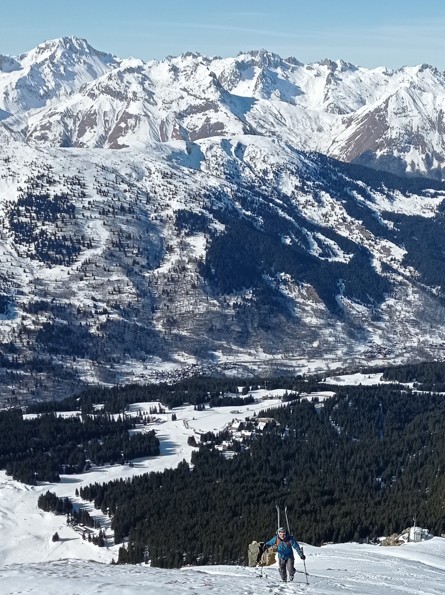 Spectacular views booting up the Rocher North ridge