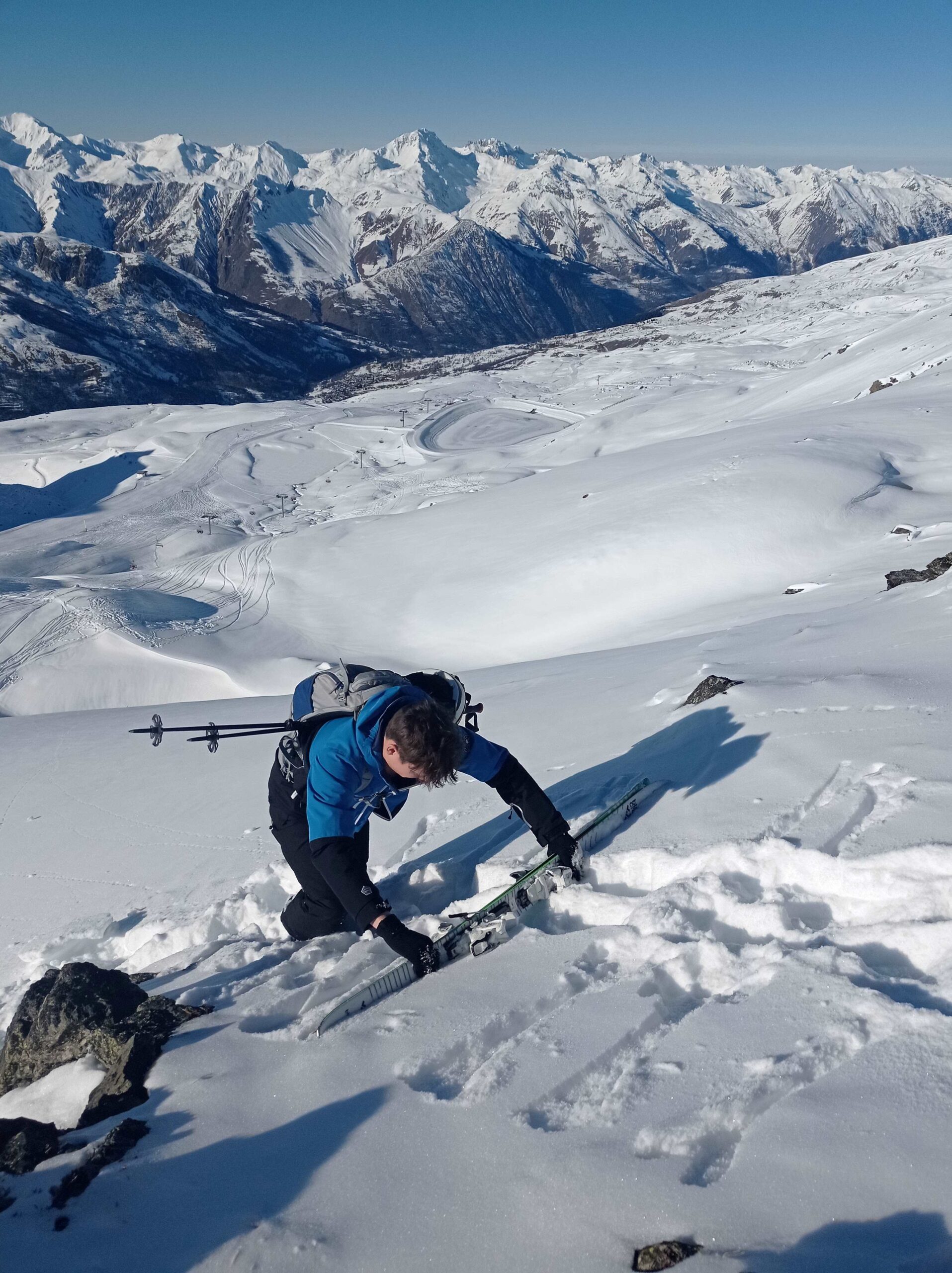 The final ascent with the Granges lift line down in the valley below.